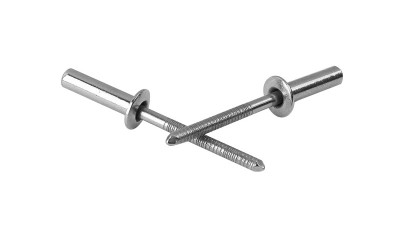 鉚釘設計，精致有型，女人的鐘愛