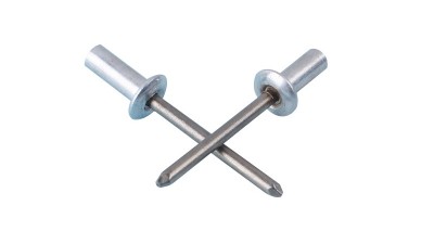 選擇小家電的時候小家電鉚釘的質量很重要