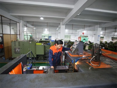 喆堃-生產(chǎn)設(shè)備